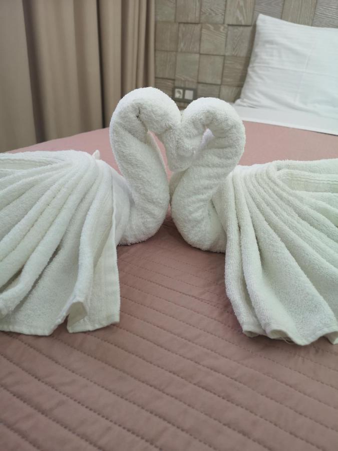 Amalia Deluxe Villas Vrasná Екстериор снимка