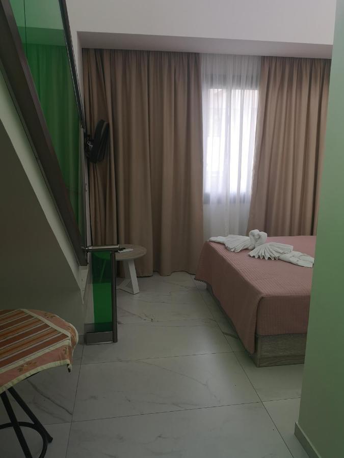 Amalia Deluxe Villas Vrasná Екстериор снимка