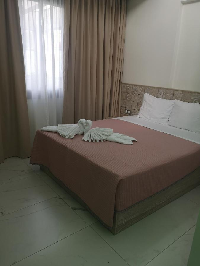 Amalia Deluxe Villas Vrasná Екстериор снимка
