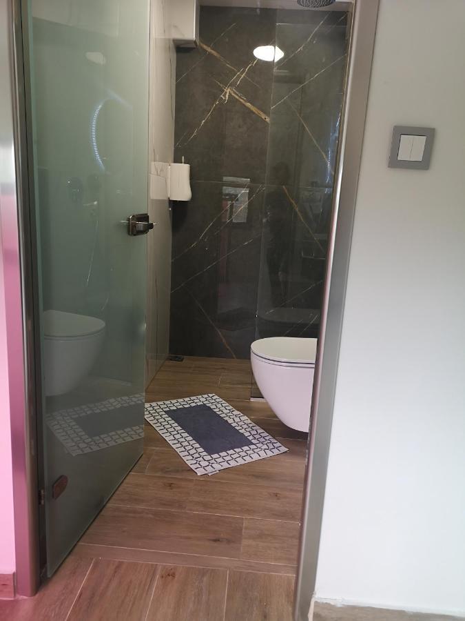 Amalia Deluxe Villas Vrasná Екстериор снимка