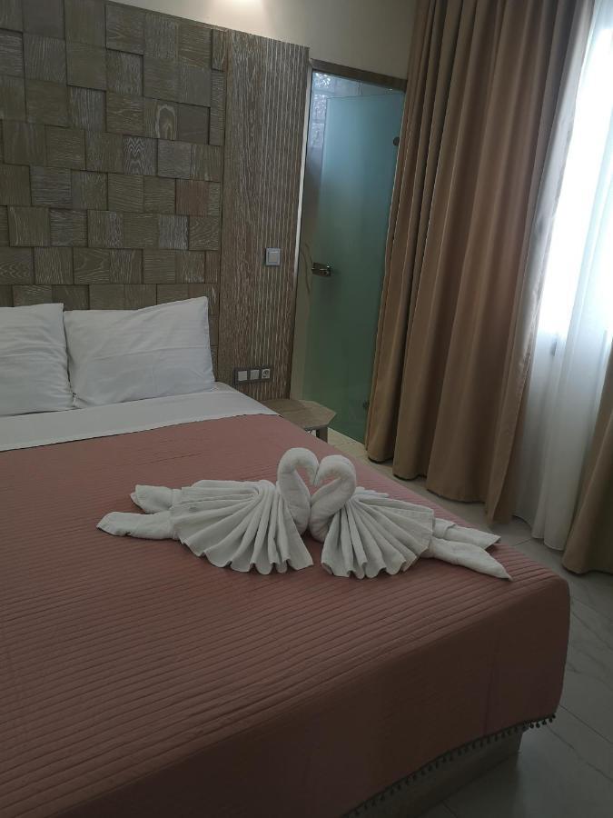 Amalia Deluxe Villas Vrasná Екстериор снимка